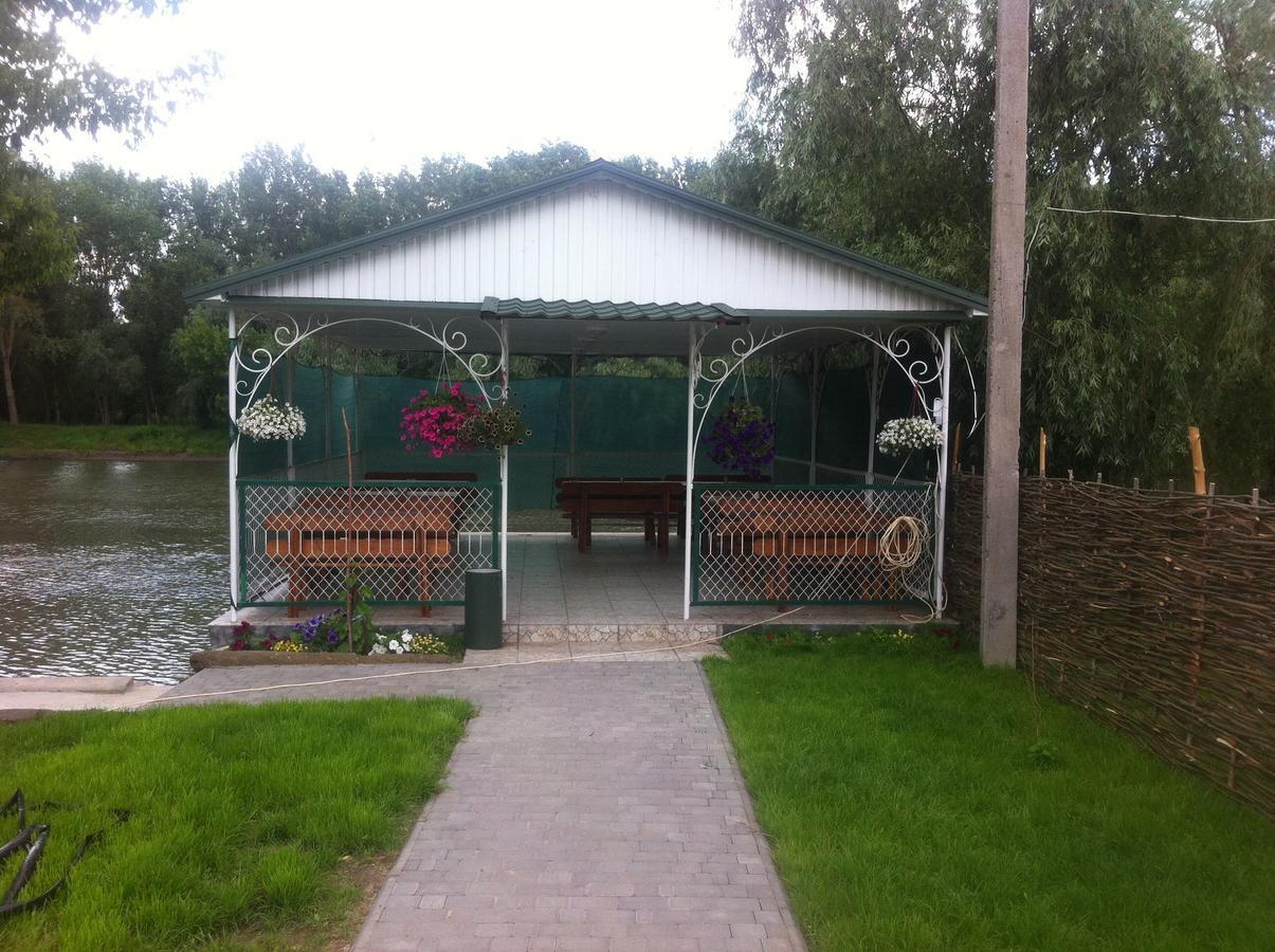 Рыбное Место Hotel Troitskoye Eksteriør billede